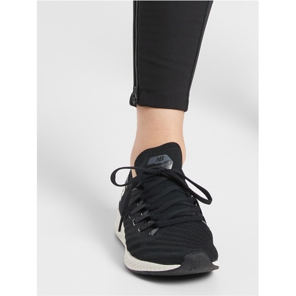 NWT Athleta Headlands Hybrid Moto Tight Black - Picture 5 of 6